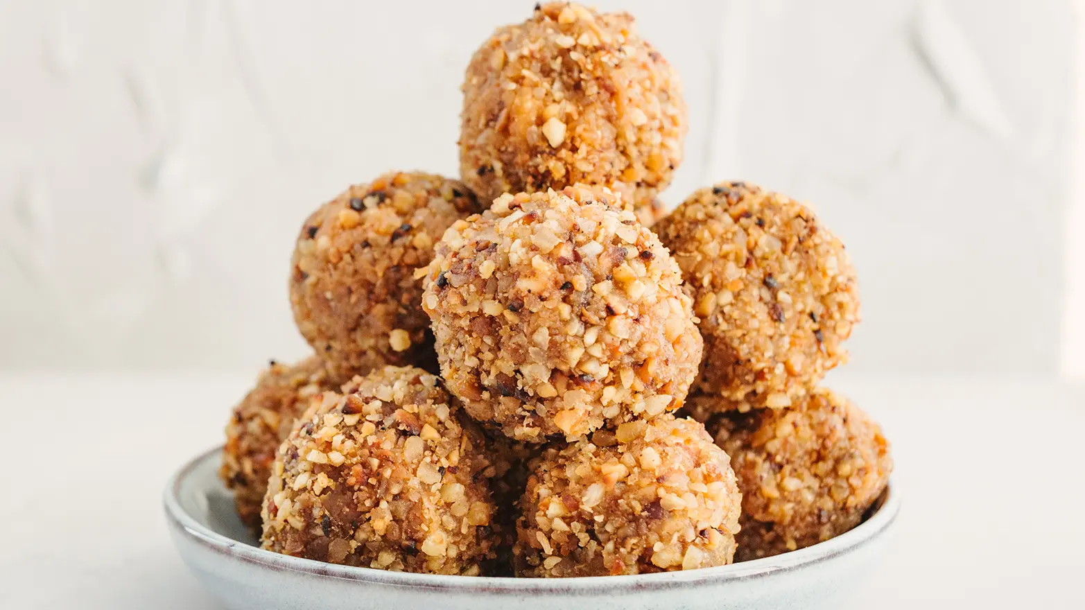 Gluten-free protein balls