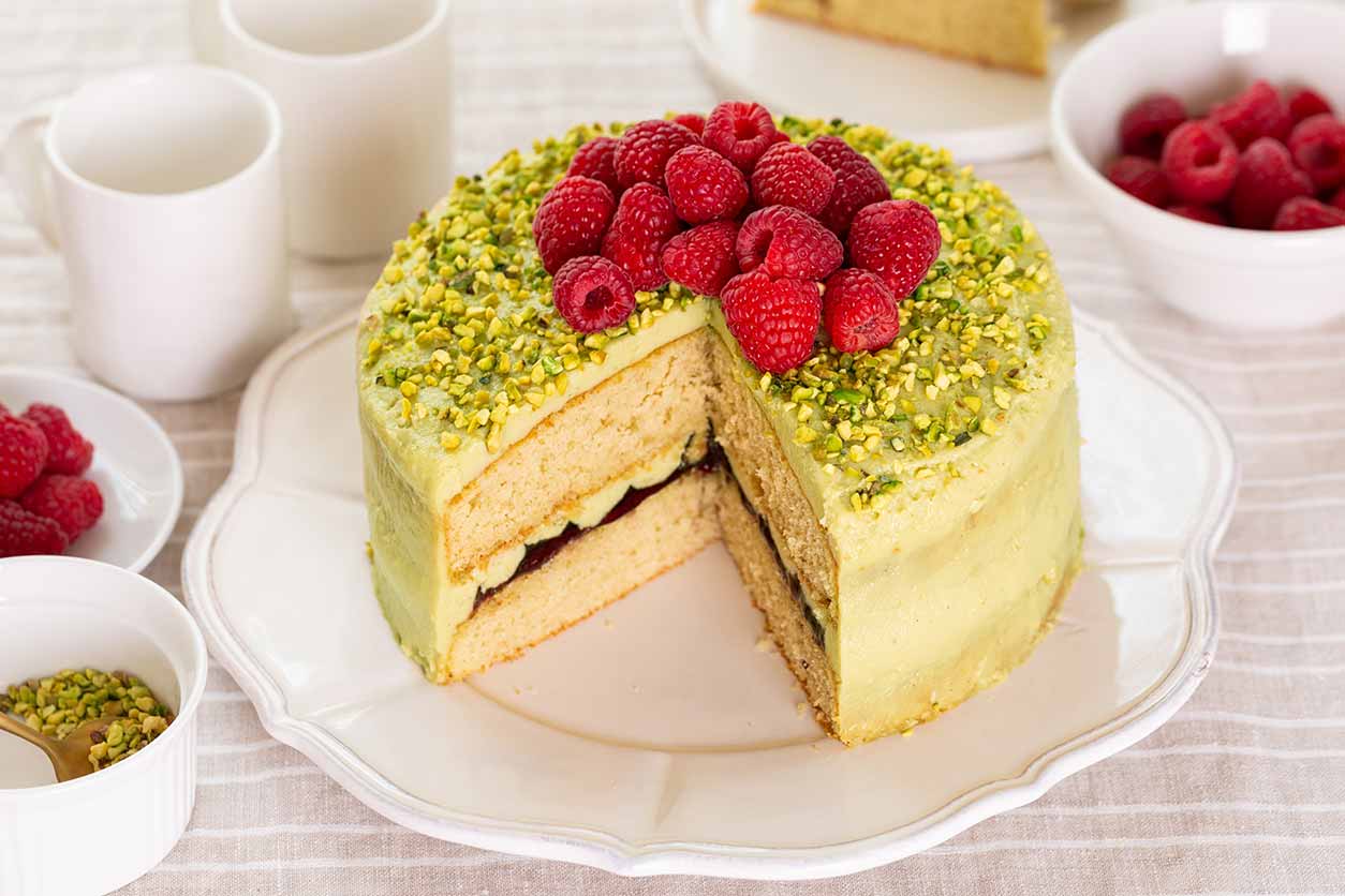 pistachio cake