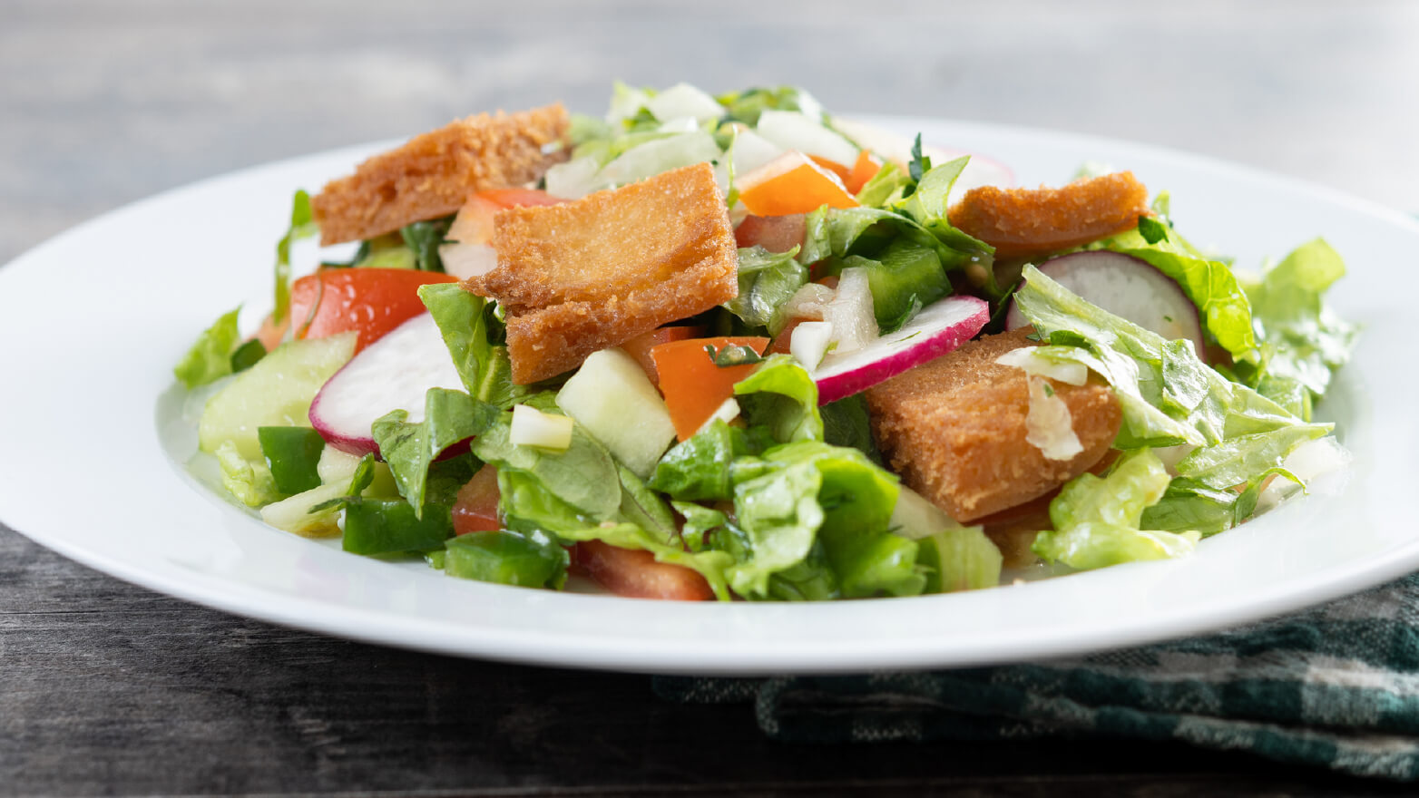 Lebanese Fattoush salad
