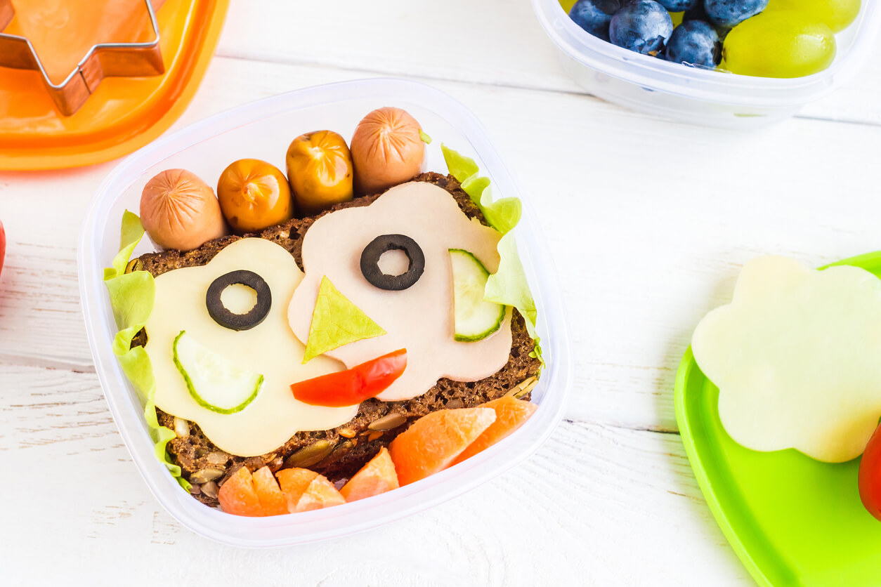 School lunch box for kids