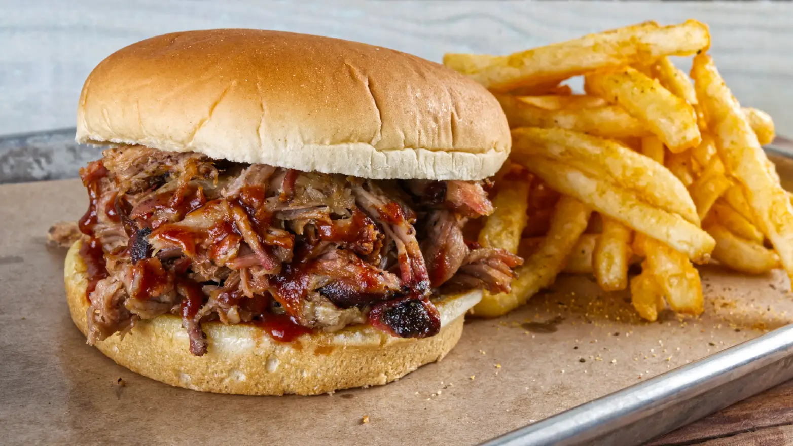 Cola pulled pork sandwiches