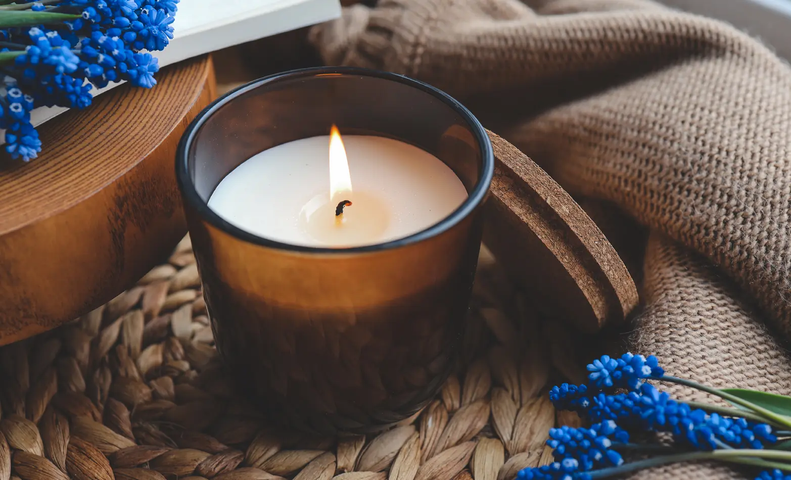 A photo of a jar candle.