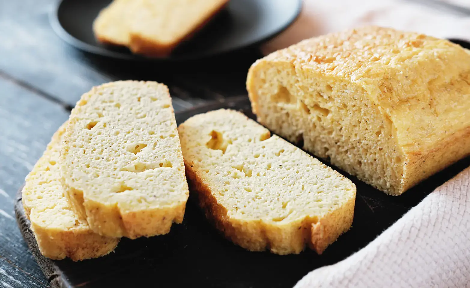 Low-carb keto bread