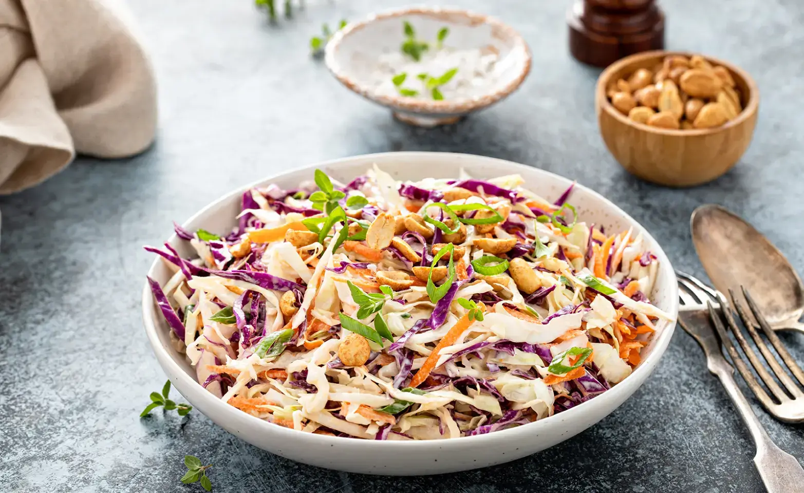 crunchy keto coleslaw