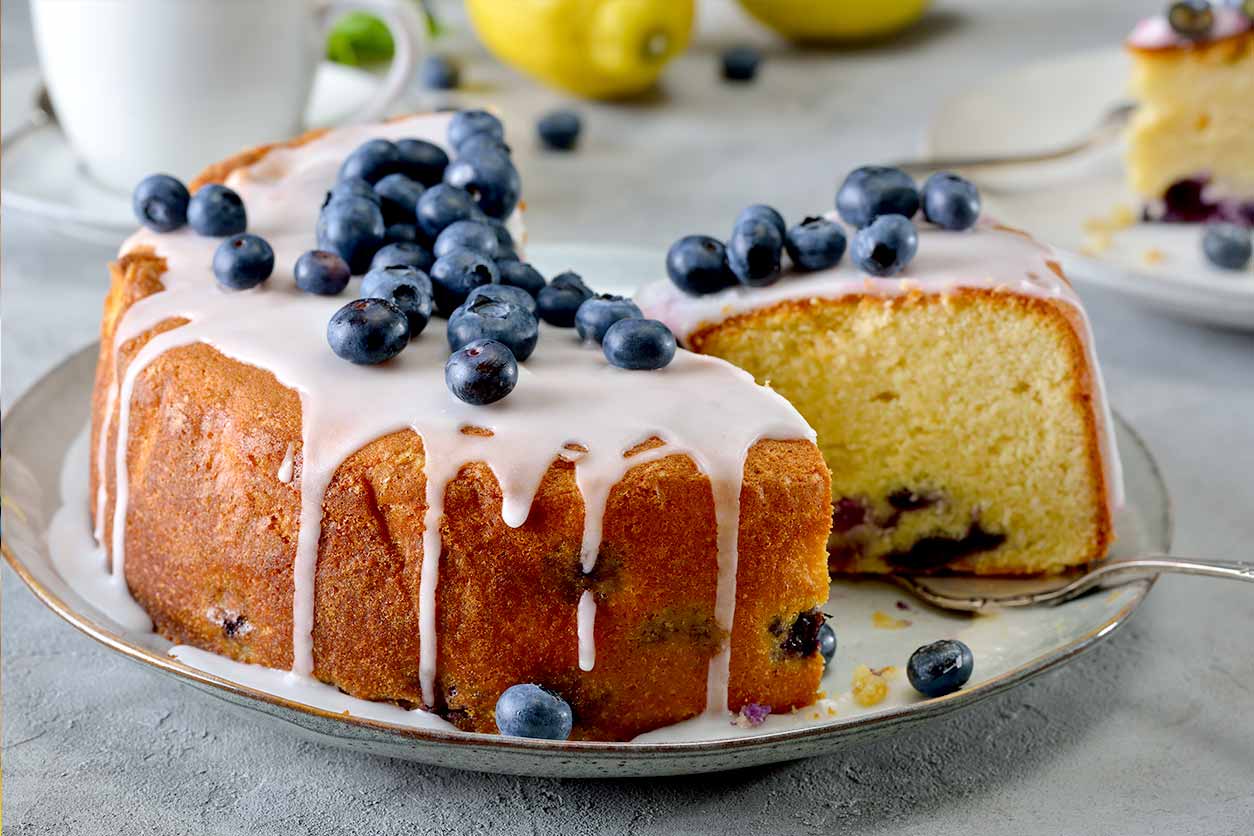 blueberry lemon ricotta cake