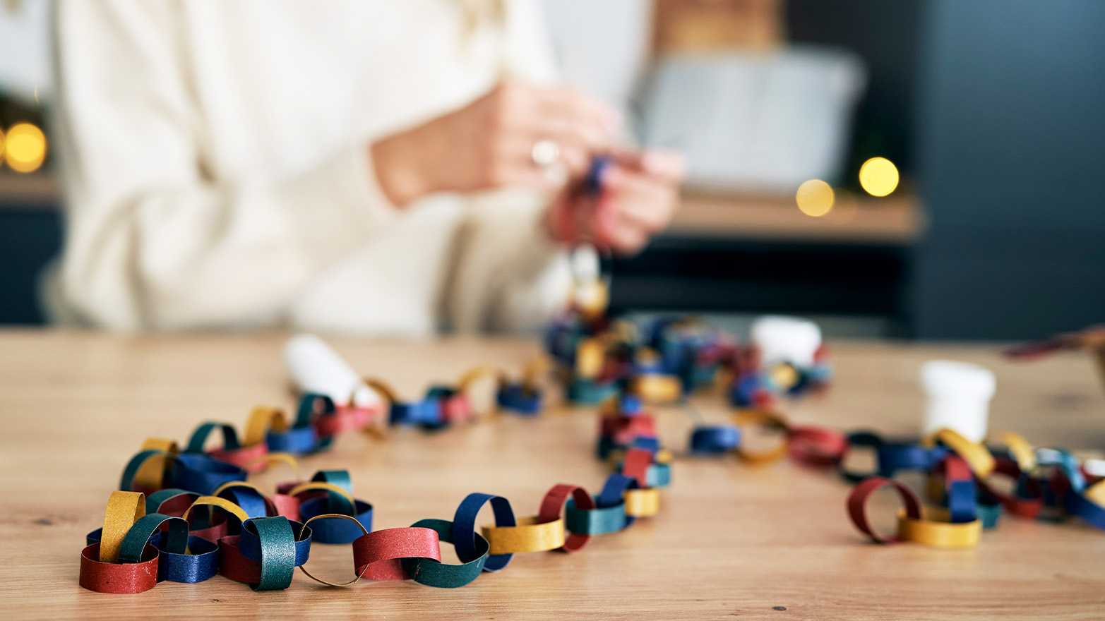 Memorial Day paper chains