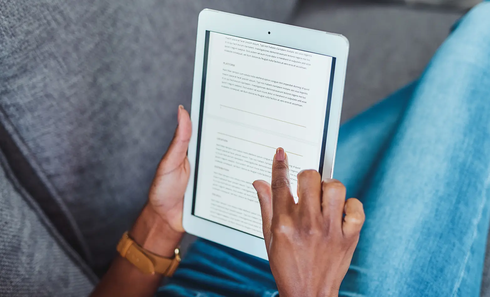 A photo of an e-reader.