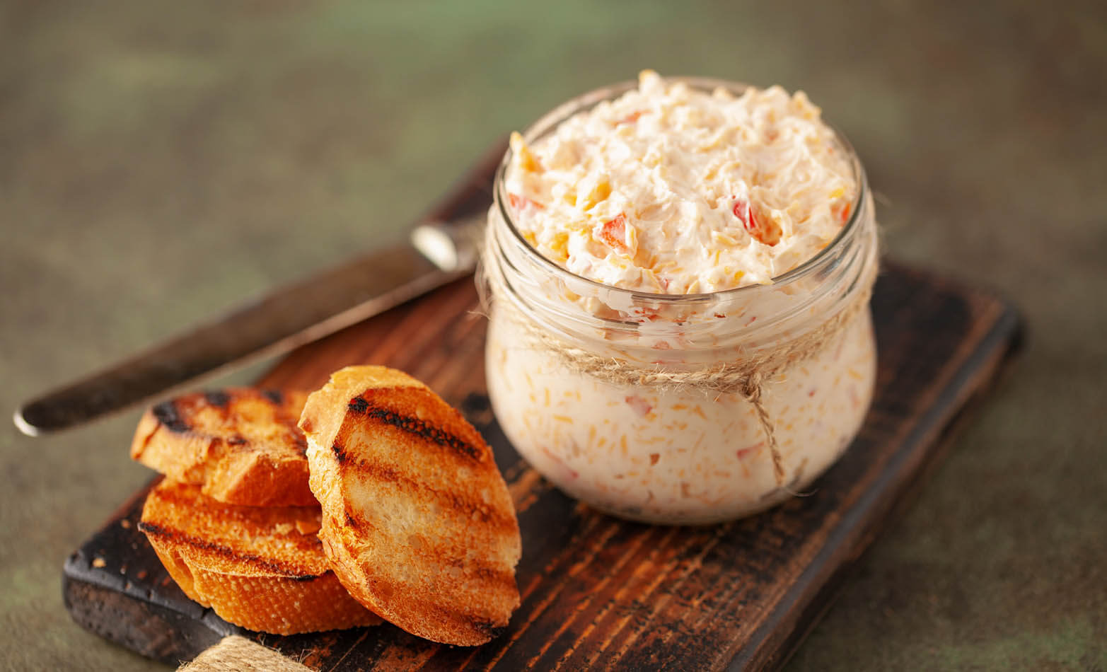 pimento cheese spread with mini bread slices