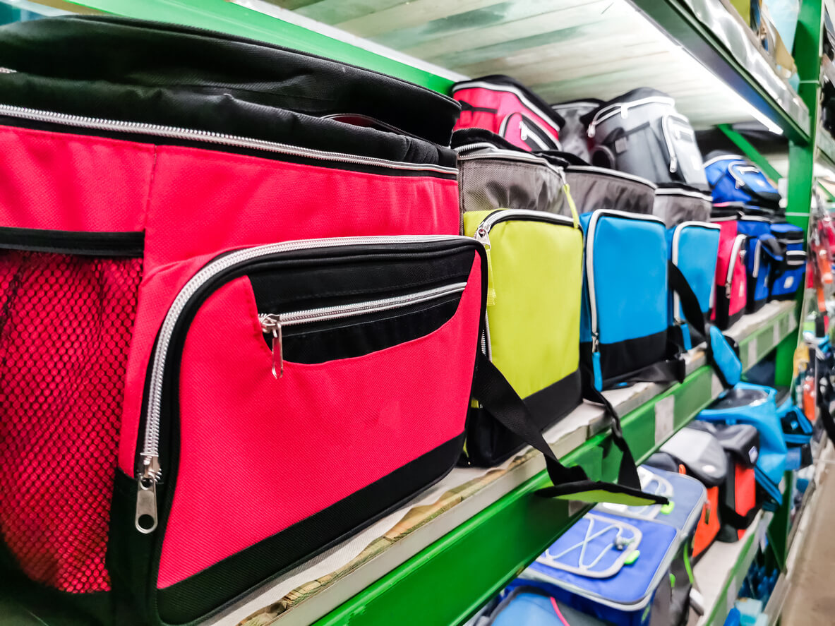 Bag cooler bright green for carrying and storing products