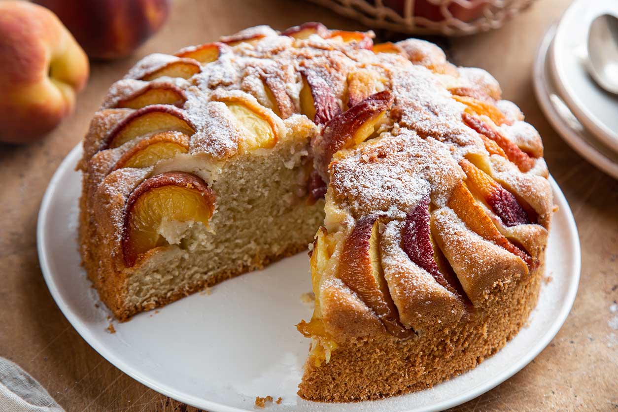 peach cobbler pound cake