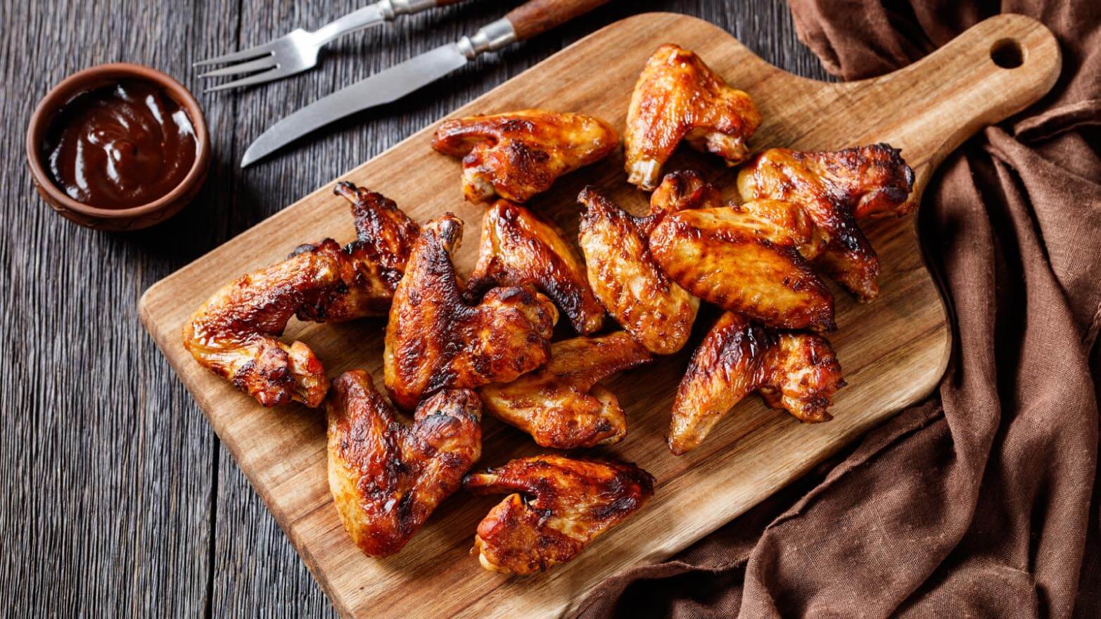 sweet and spicy chicken wings for Labor Day