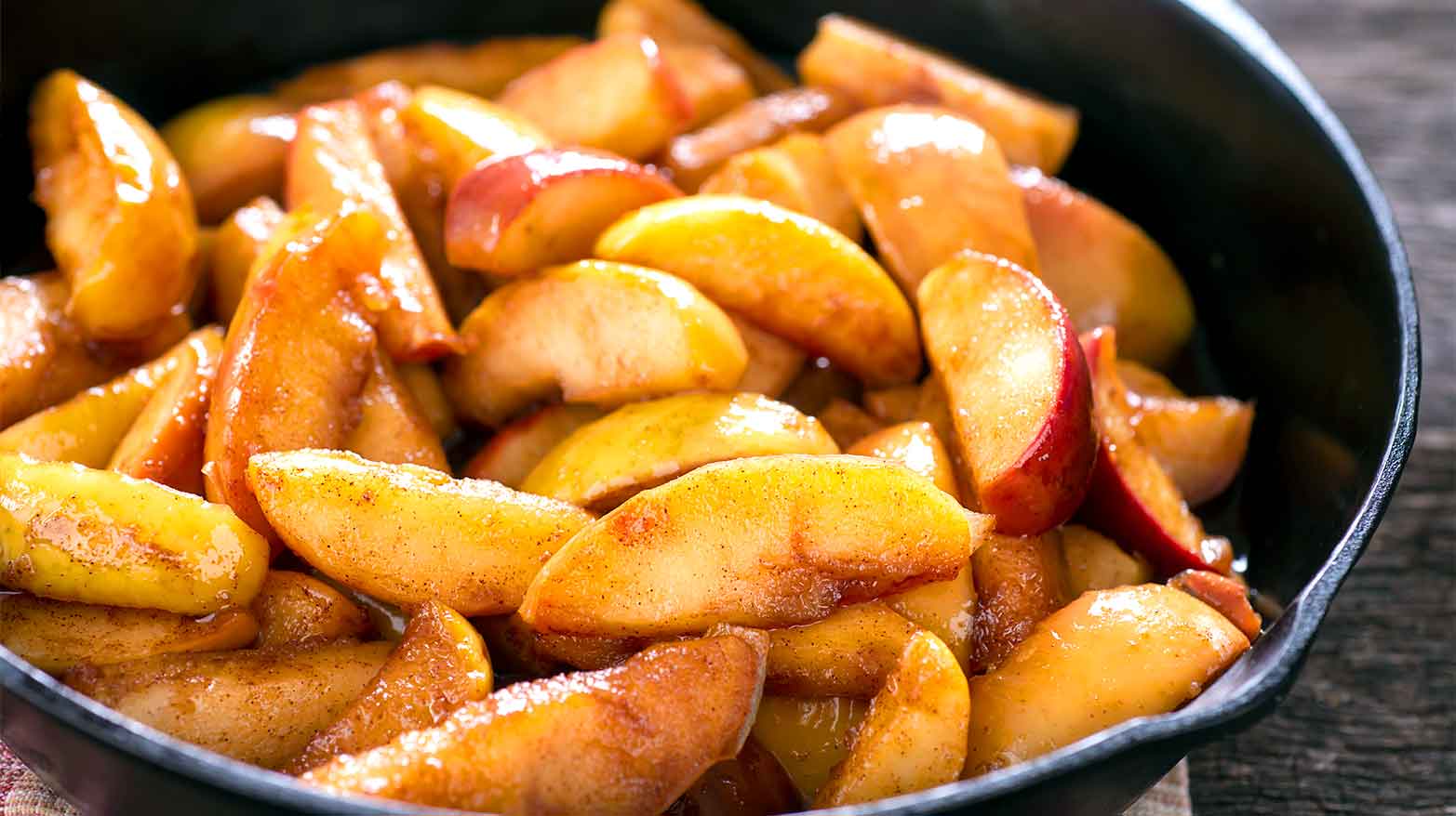 Spiced apple pie packets