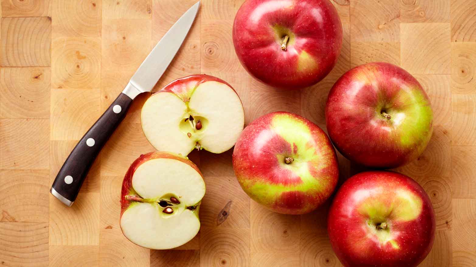 Apples can give you more energy than coffee.