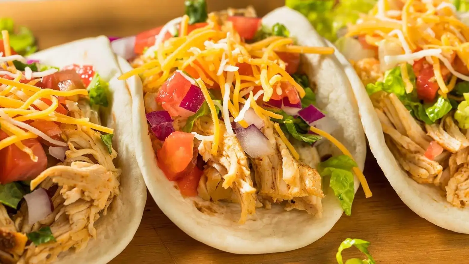 Slow cooker chicken tacos