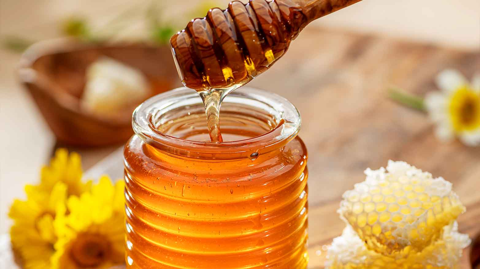 Honey never expires.