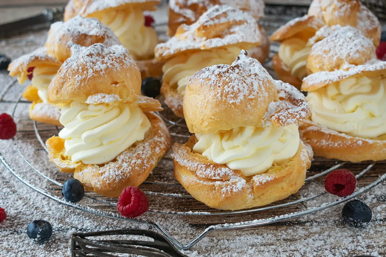 cream puffs with fresh berries