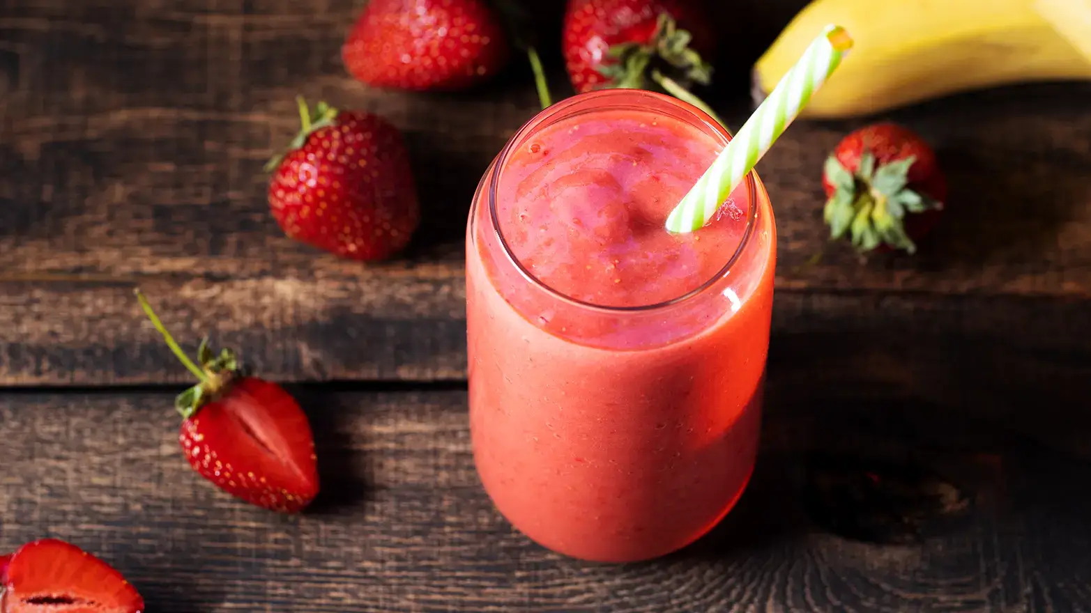 Photo of creamy strawberry banana smoothie