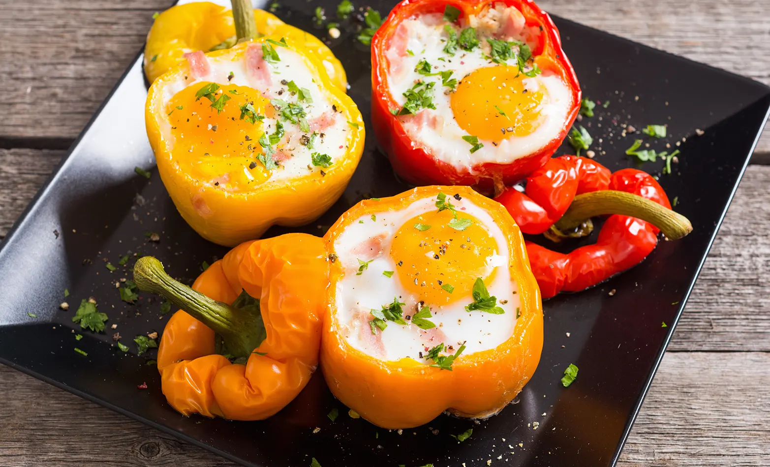 breakfast stuffed peppers