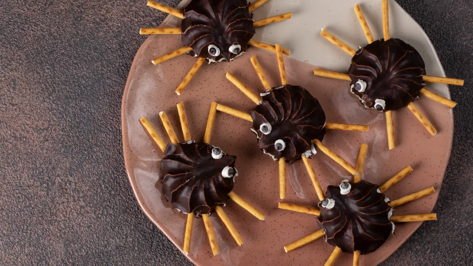 Chocolate cookie spiders