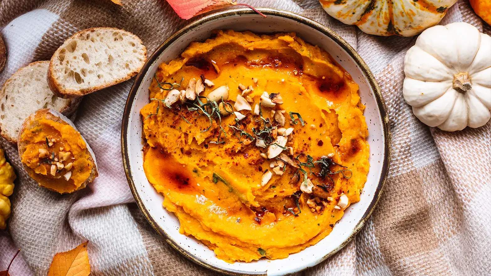 Pumpkin hummus