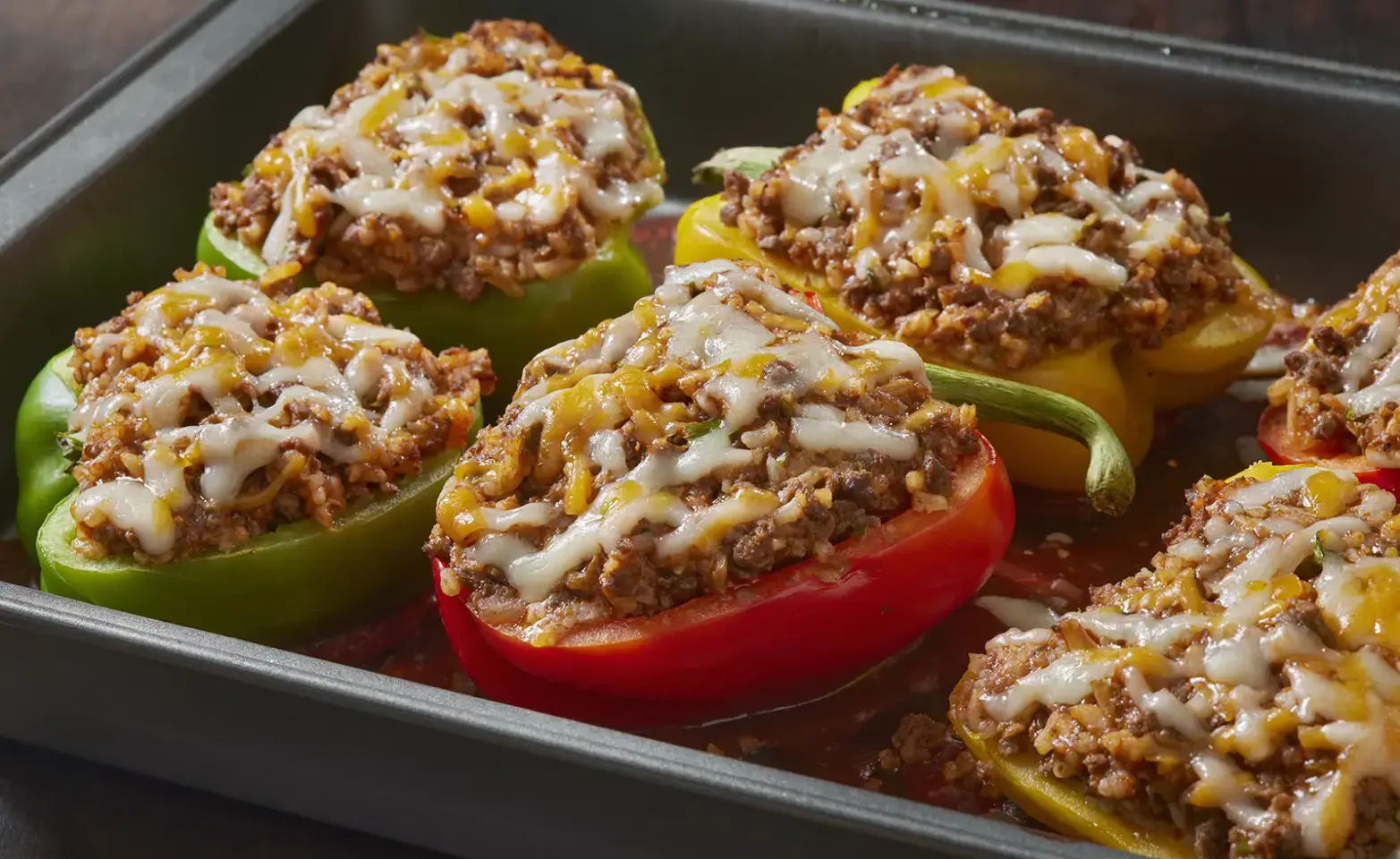Keto stuffed bell peppers