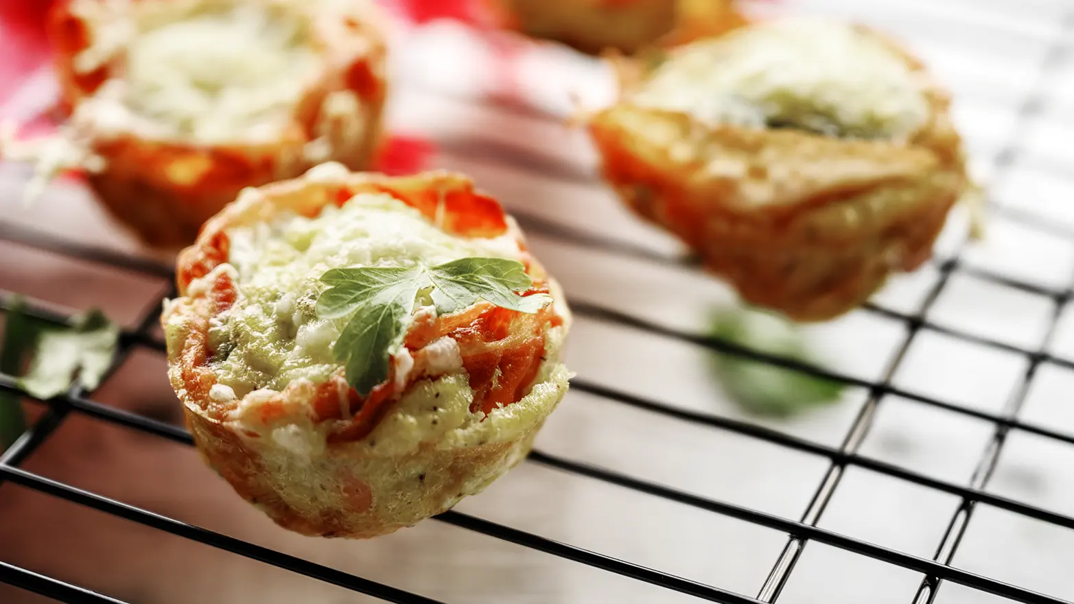 high-protein cottage cheese egg white muffins