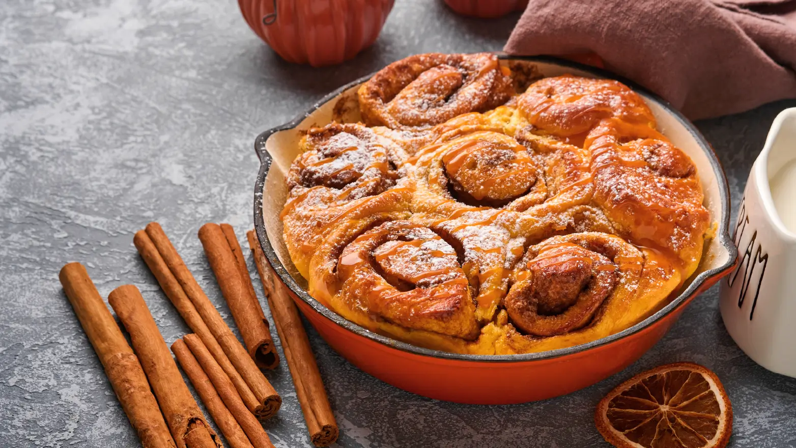 Pumpkin cinnamon rolls