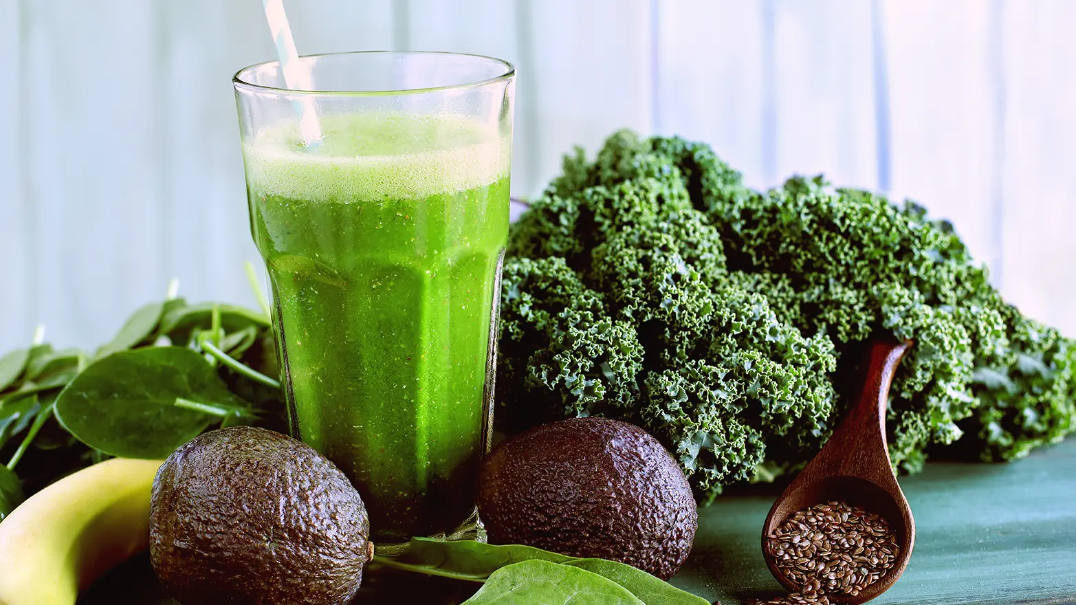 Photo of avocado-spinach smoothie