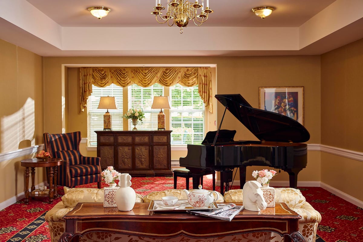 Gallery | Huntington Terrace Senior Living