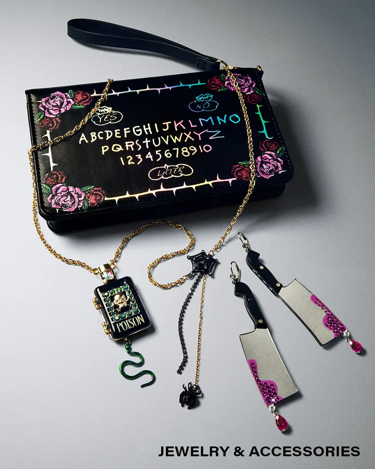 Jewelry & Accessories 