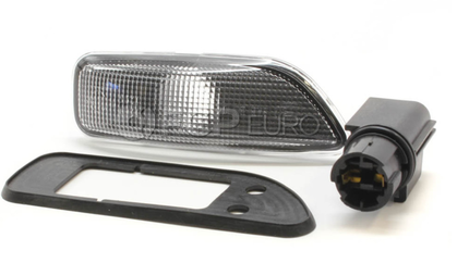 Volvo S60 Side Marker Lamp Replacement