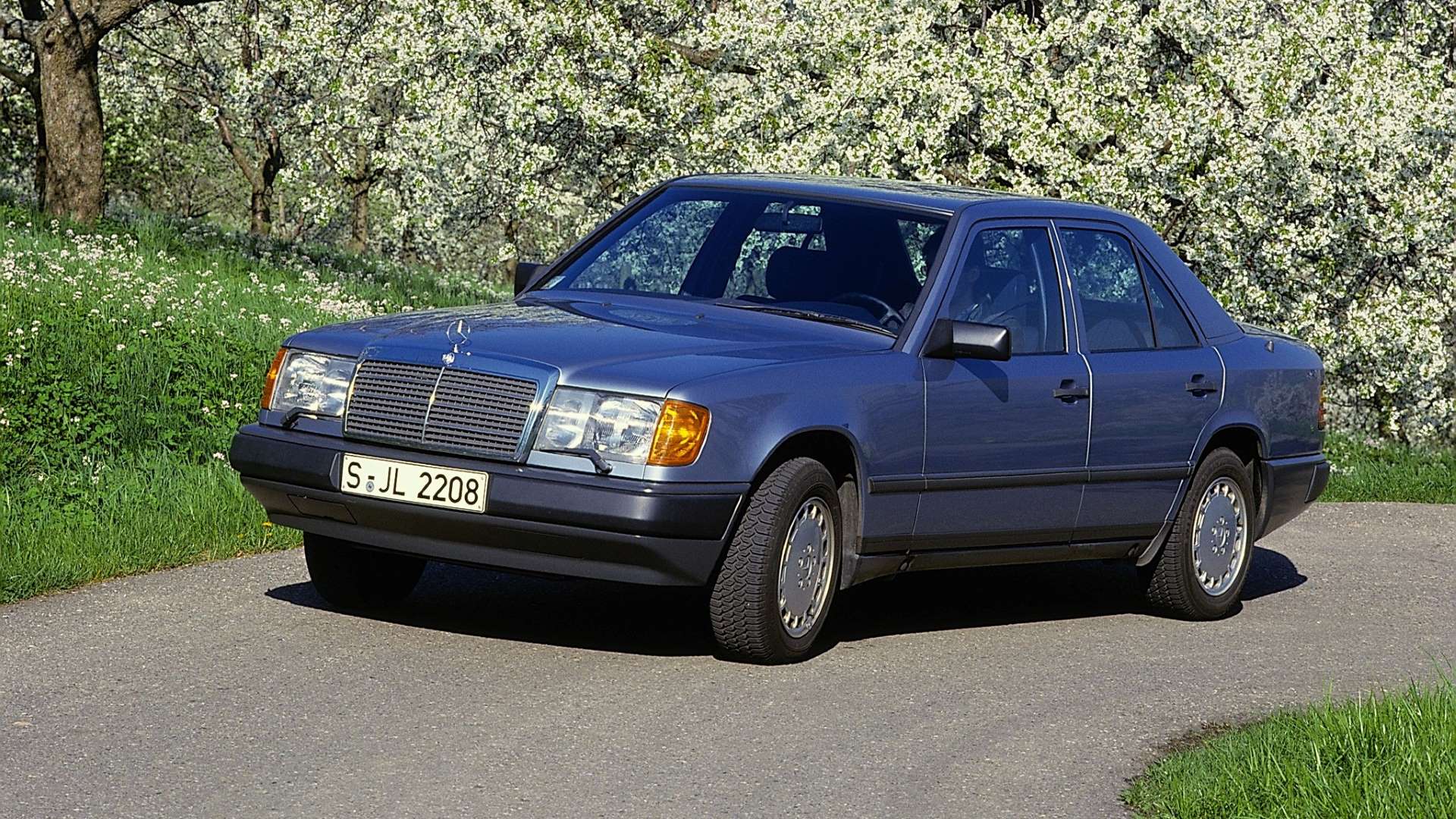 Mercedes-Benz W124 E-Class 260E