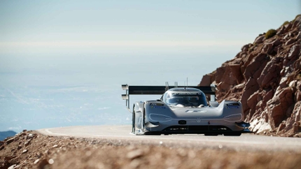 Watch Volkswagen's Record-Breaking Pikes Peak Run From Inside The Car