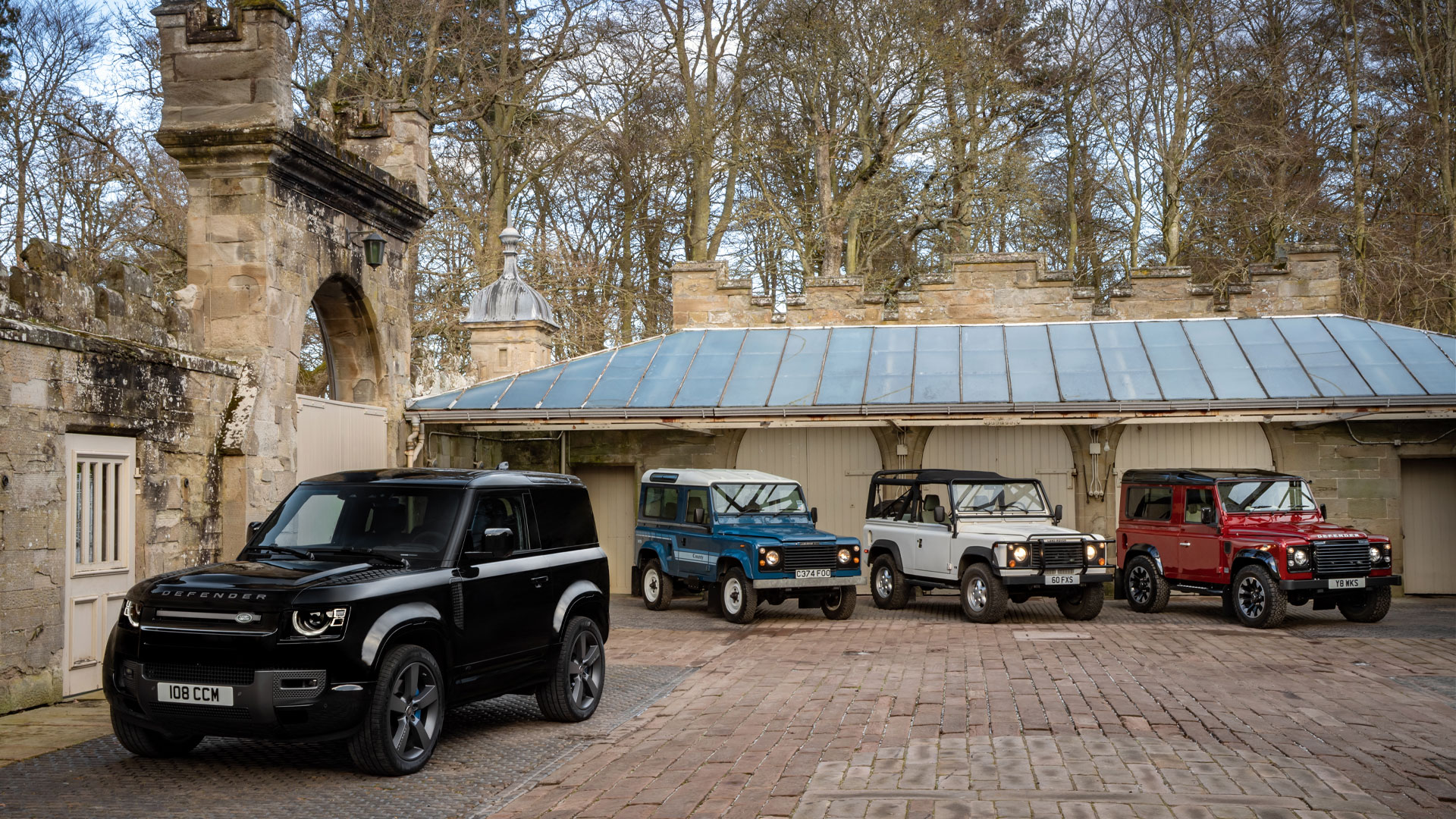 Two-Door VS Four-Door land Rover old and new