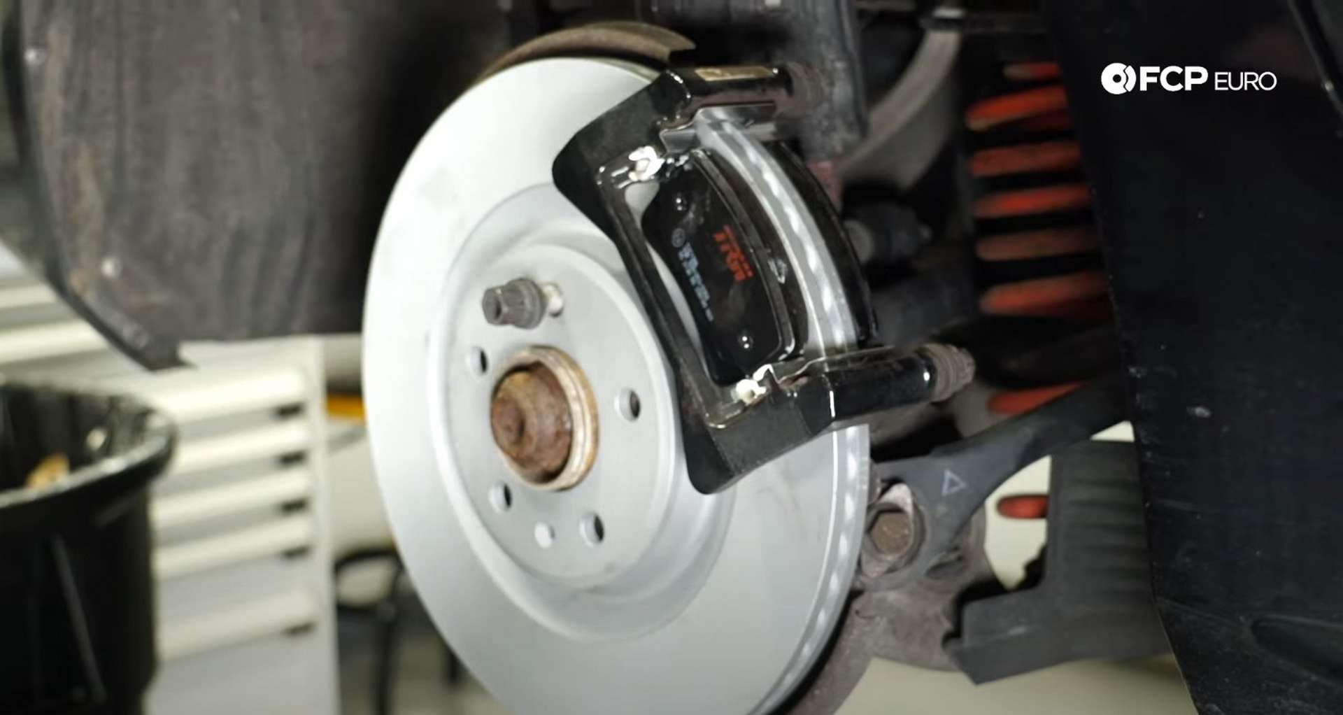 DIY Audi B8 S4 Rear Brake Service installing the new rattle clips