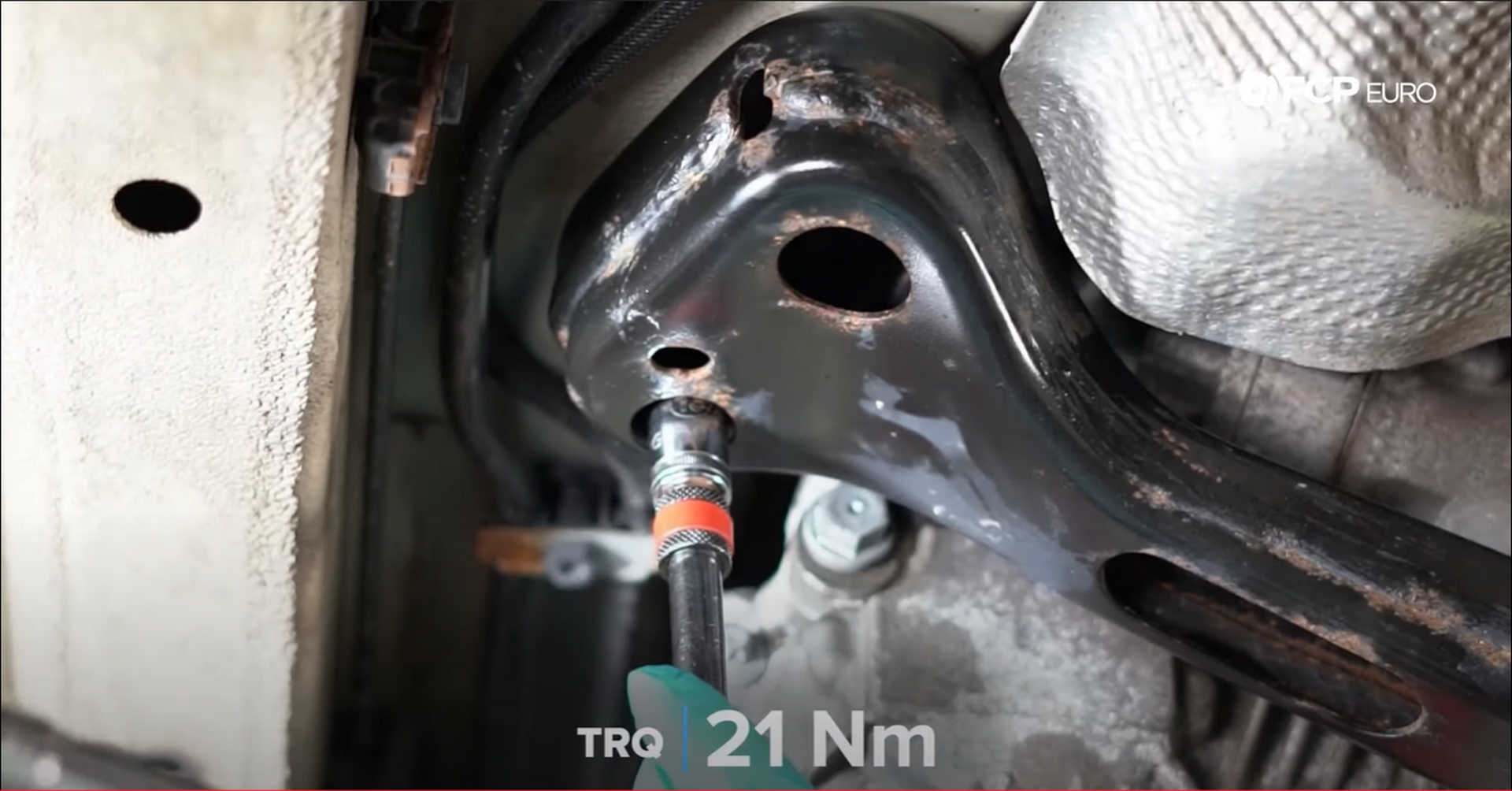 DIY BMW X3 Transfer Case Actuator refitting the heat shield