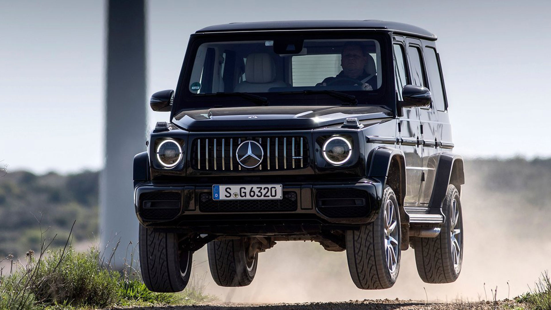Mercedes-Benz-G63-AMG