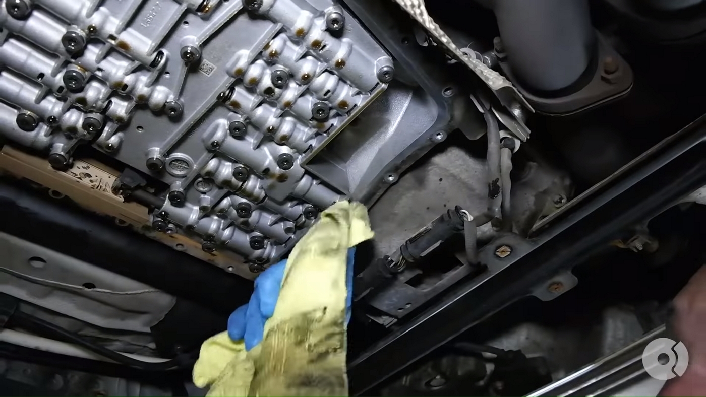 BMW Automatic Trans Clean