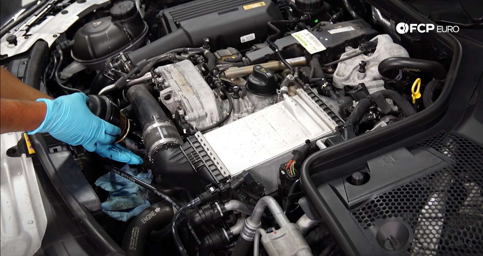 DIY Mercedes M274 Oil Change removing the oil filter