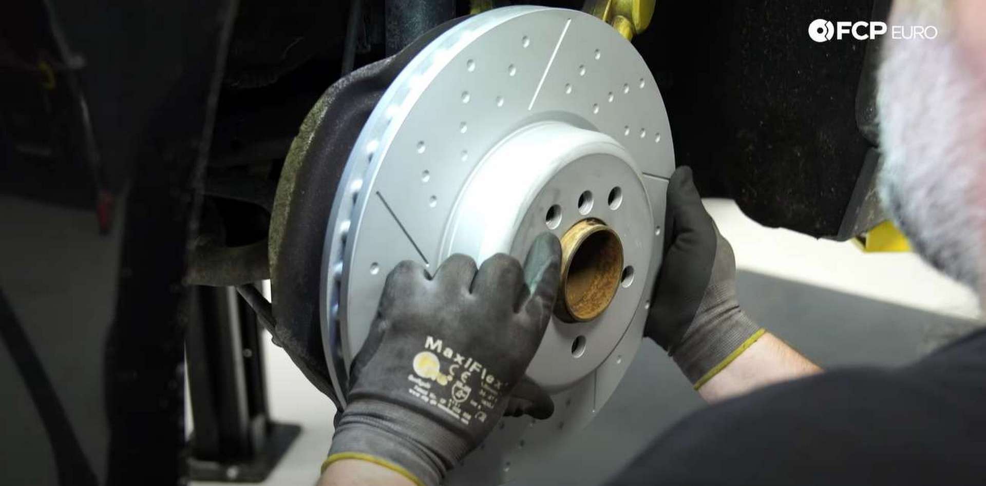 DIY BMW F30 M-Sport Brake Service installing the new rotor