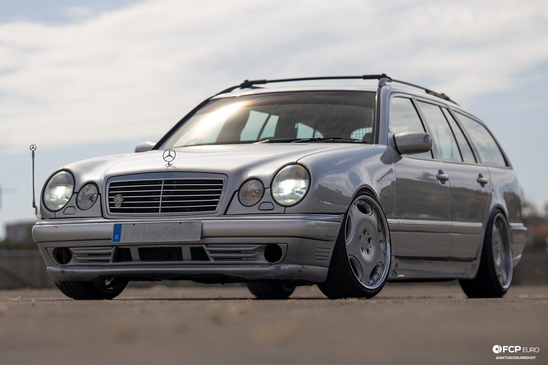 Mercedes Benz AMG E55 swapped E320 wagon 1920wm EOSR2641
