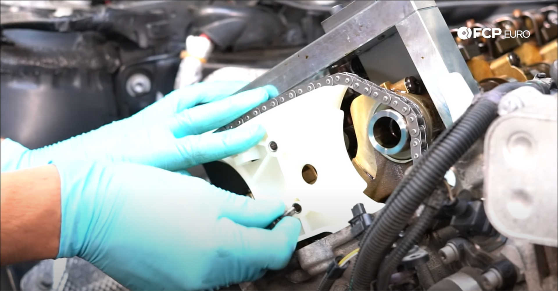DIY BMW N20 Timing Chain installing the timing chain assembly