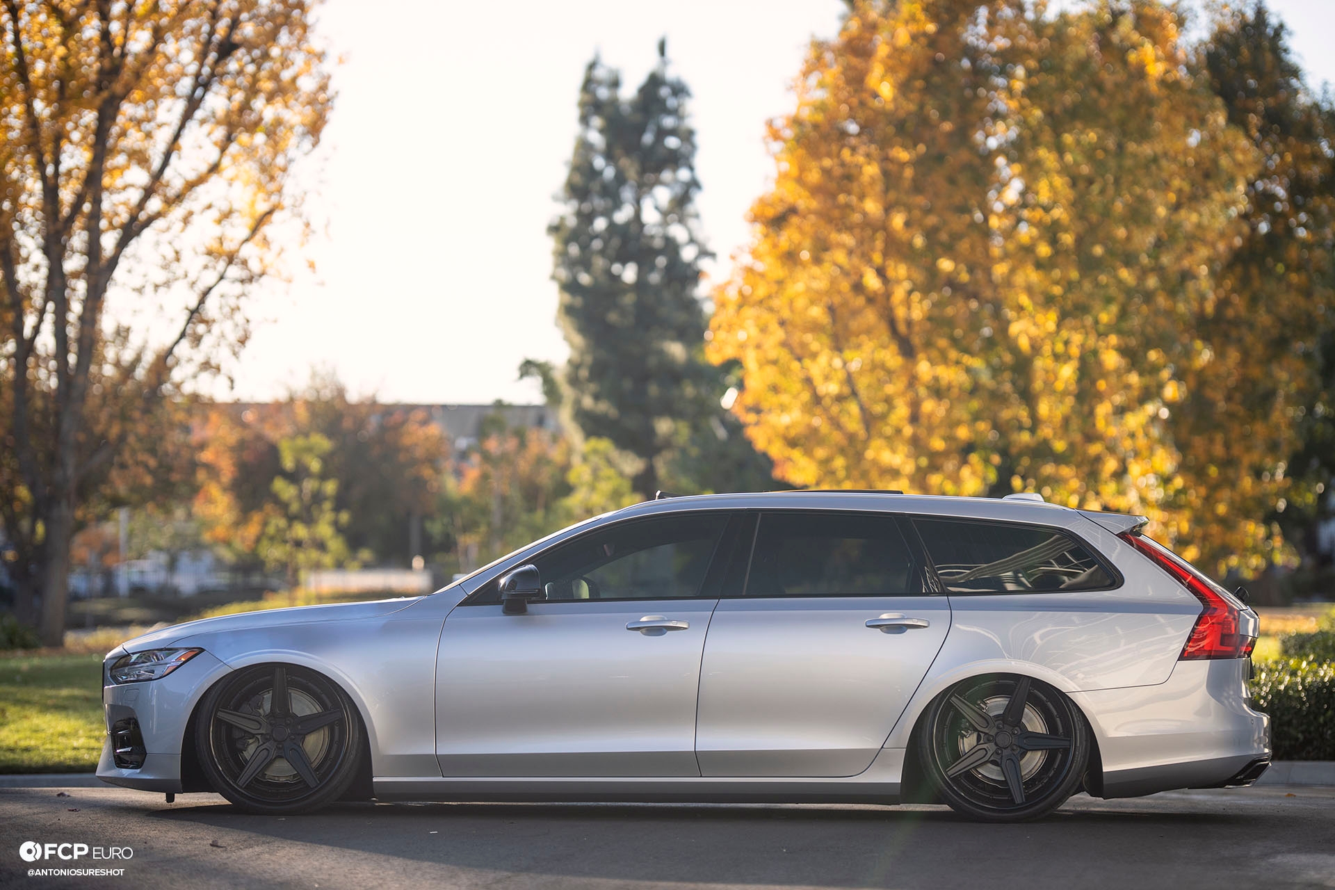 Volvo V90 AccuAir elevel 1221 wheels Toyo Proxes EOSR6073