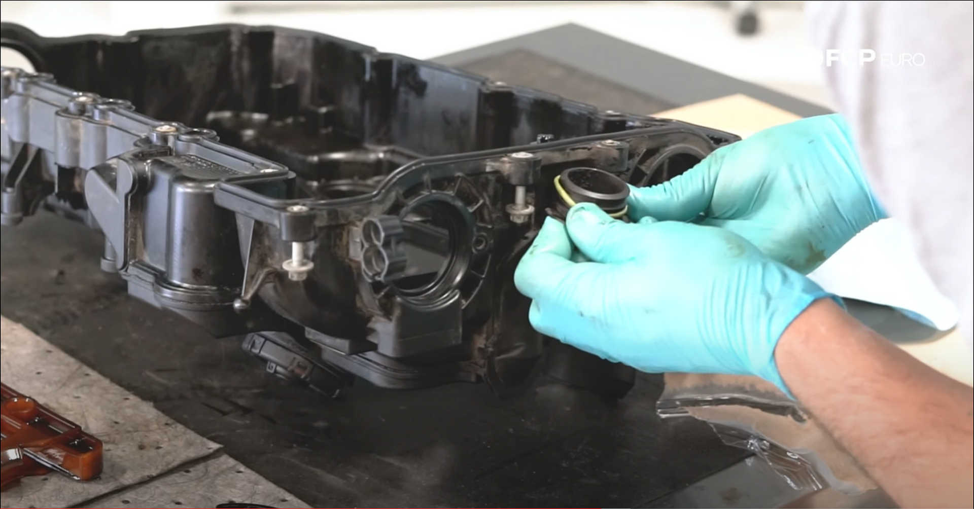 DIY BMW N20 Timing Chain installing the high-pressure fuel pump gasket