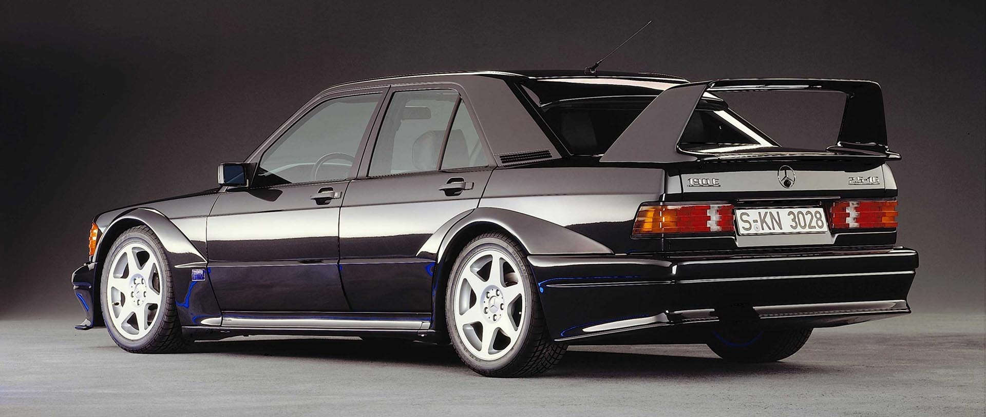 13-16_MercedesBenz190e2.5evoiirear