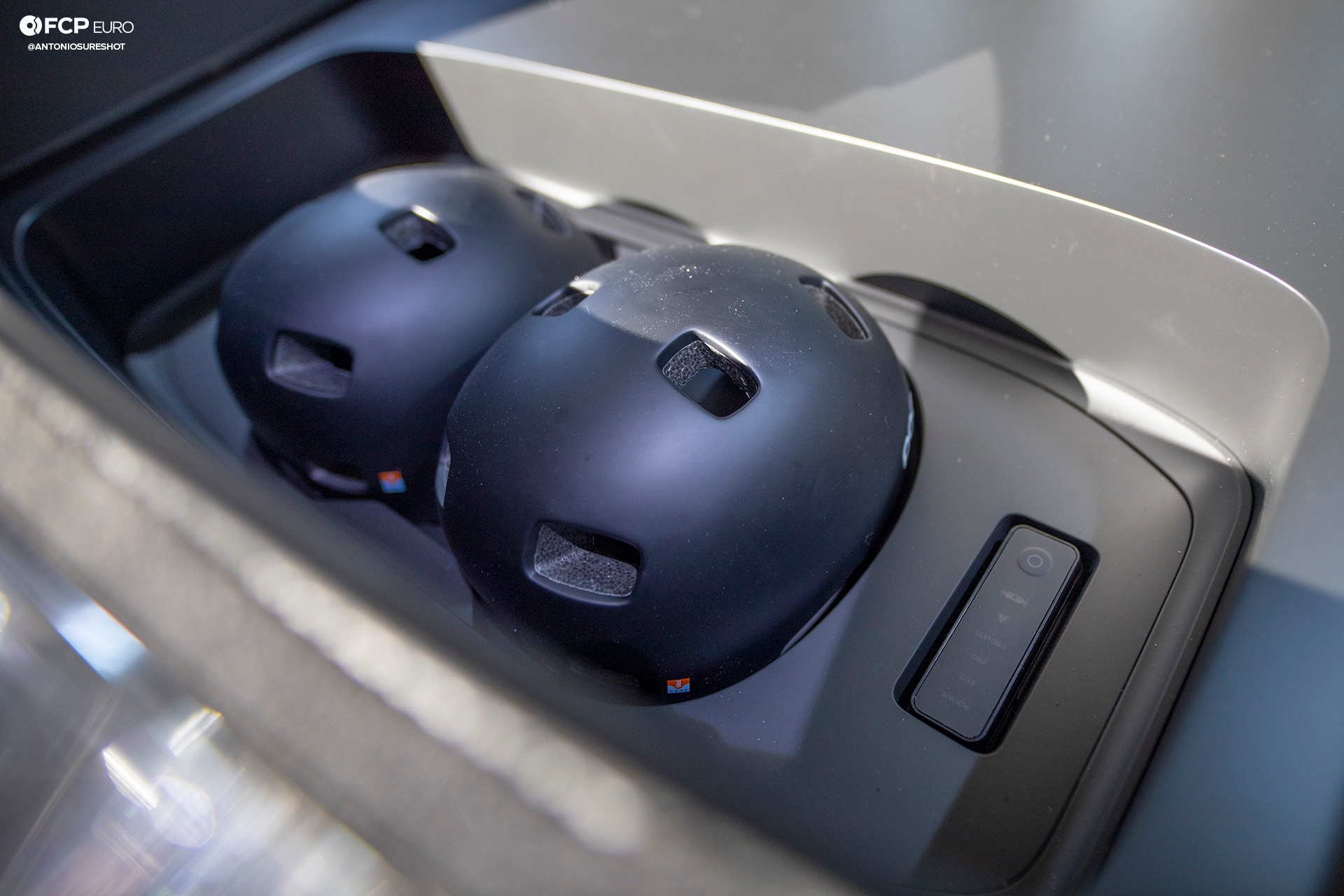 Volkswagen VW ID Vizzion Electric Future Petersen Museum Helmets