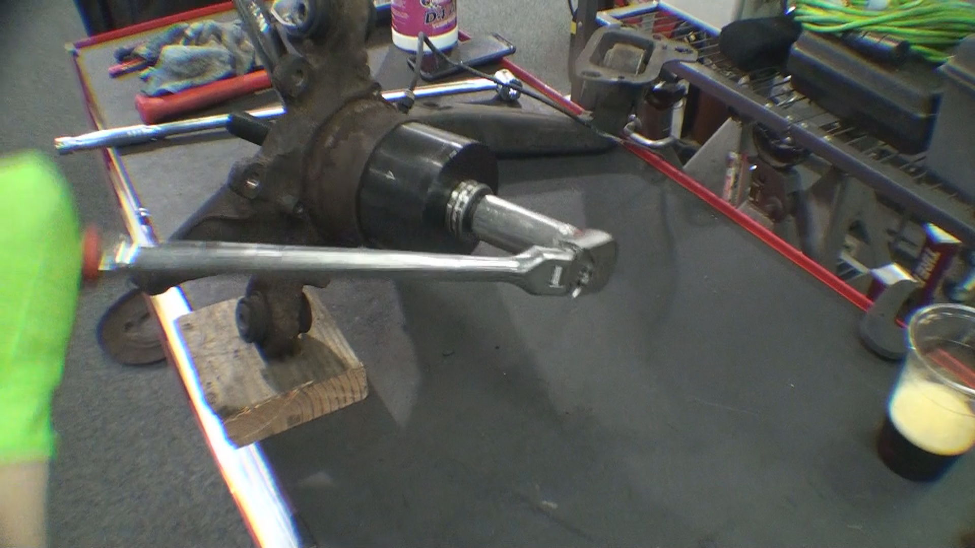 Pressing Out an E36 M3 Wheel Bearing