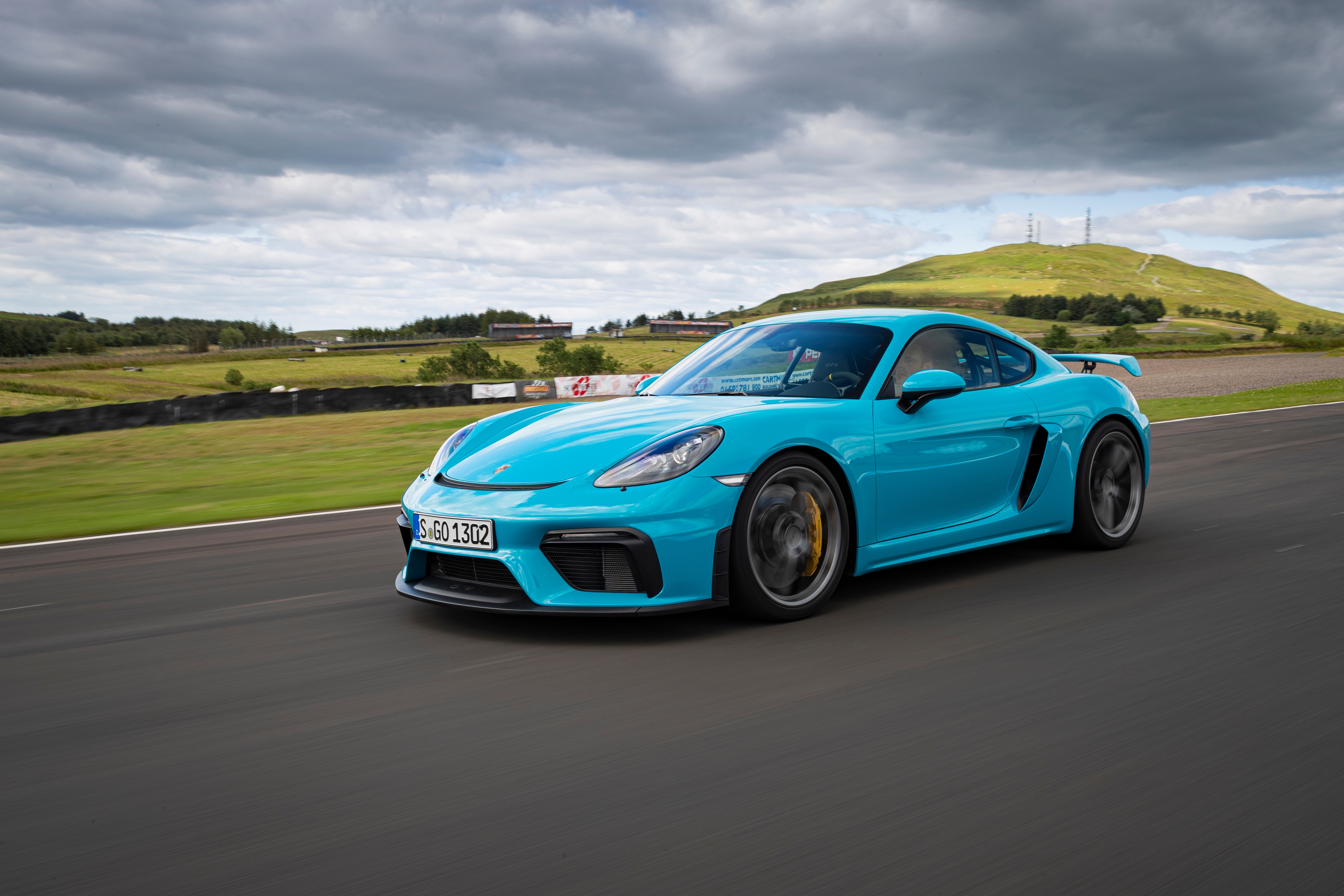 718-cayman