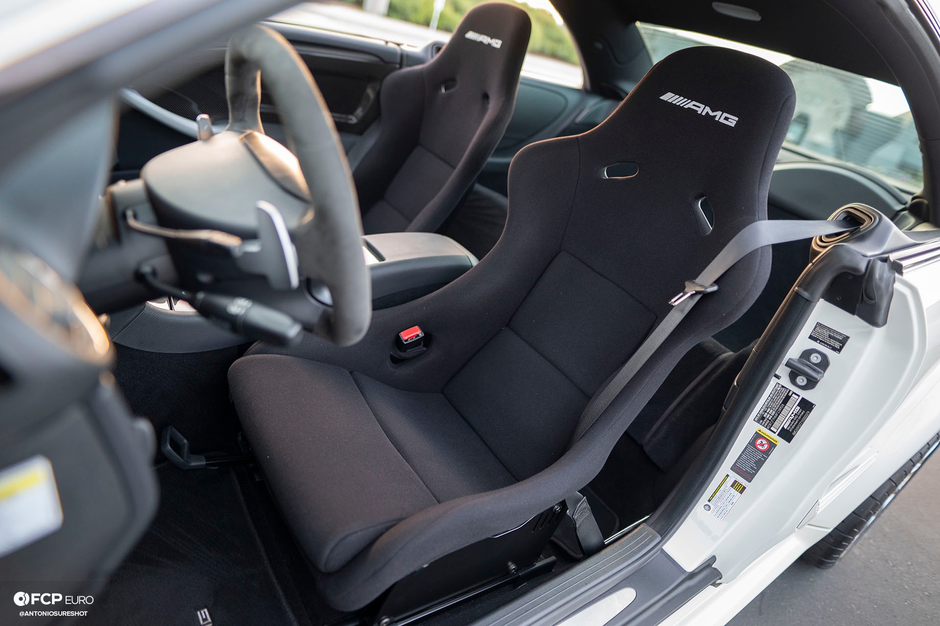Mercedes Benz AMG Recaro CLK63 Black Series