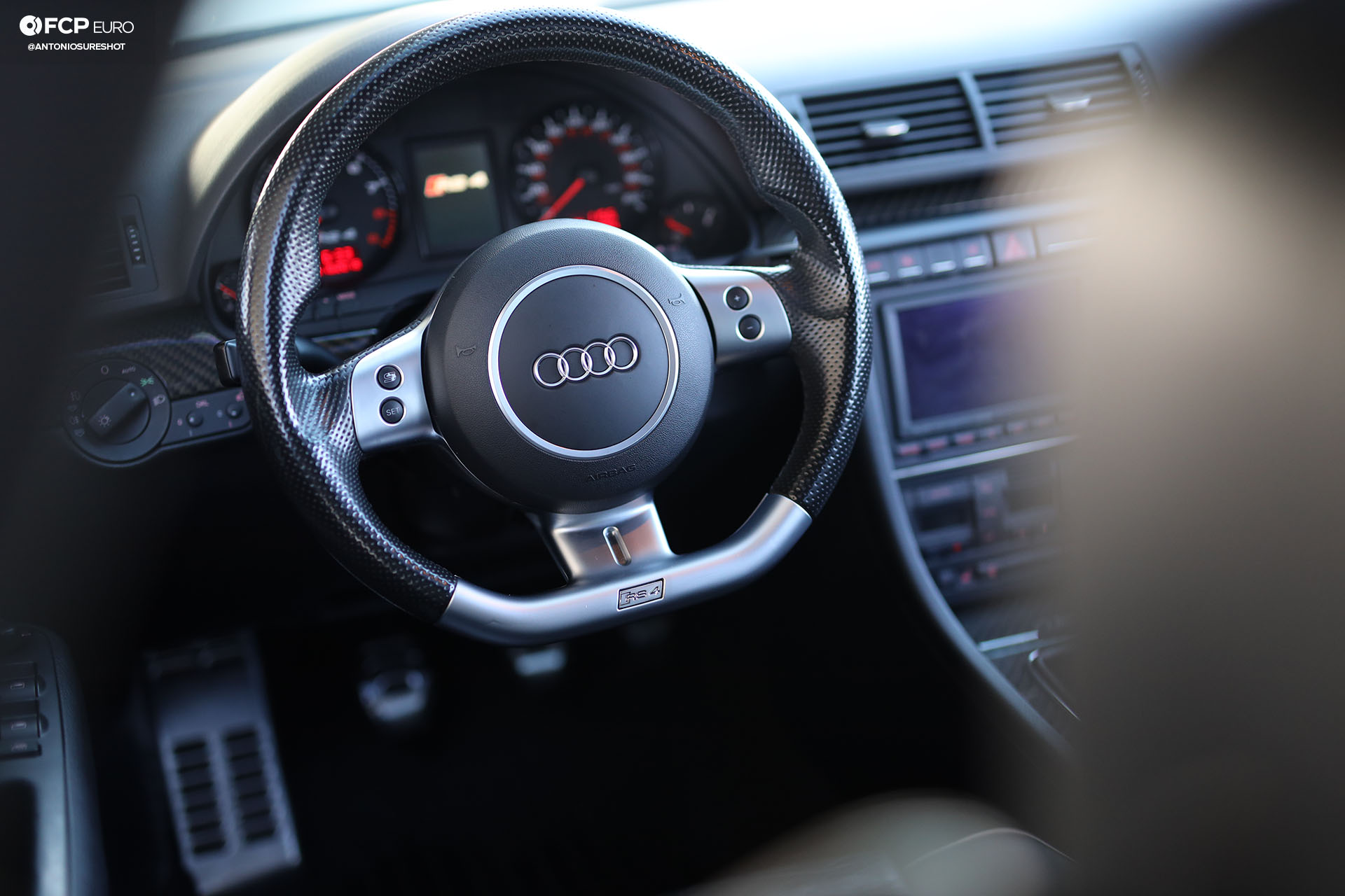 B7 Audi RS4 steering wheel